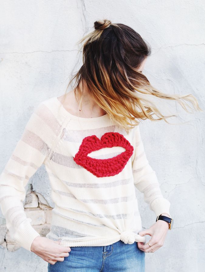 DIY Crochet Lips Sweater — One Social Girl